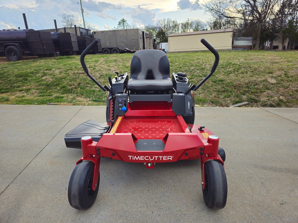 Toro 77404 42" TimeCutter Zero Turn Mower 22HP Briggs - Image 9
