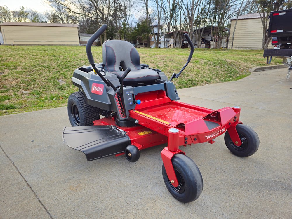 Toro 77404 42" TimeCutter Zero Turn Mower 22HP Briggs - Image 2