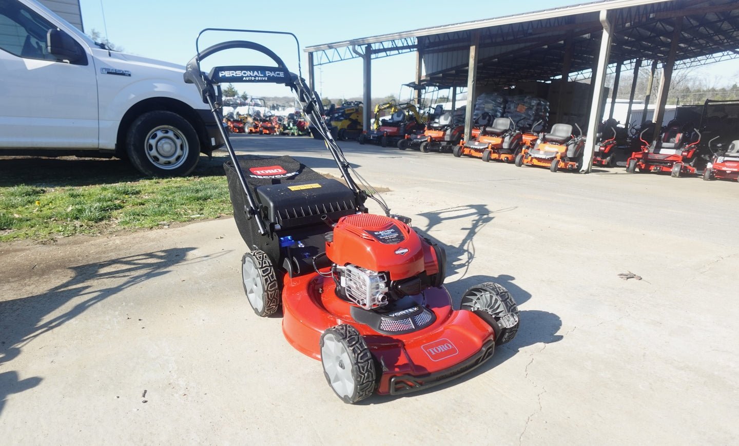 Toro 22" Electric-Start Recycler Personal Pace Self-Propelled Gas Lawn Mower - Image 3