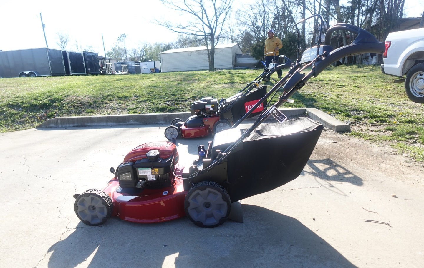Toro 22" Electric-Start Recycler Personal Pace Self-Propelled Gas Lawn Mower - Image 4