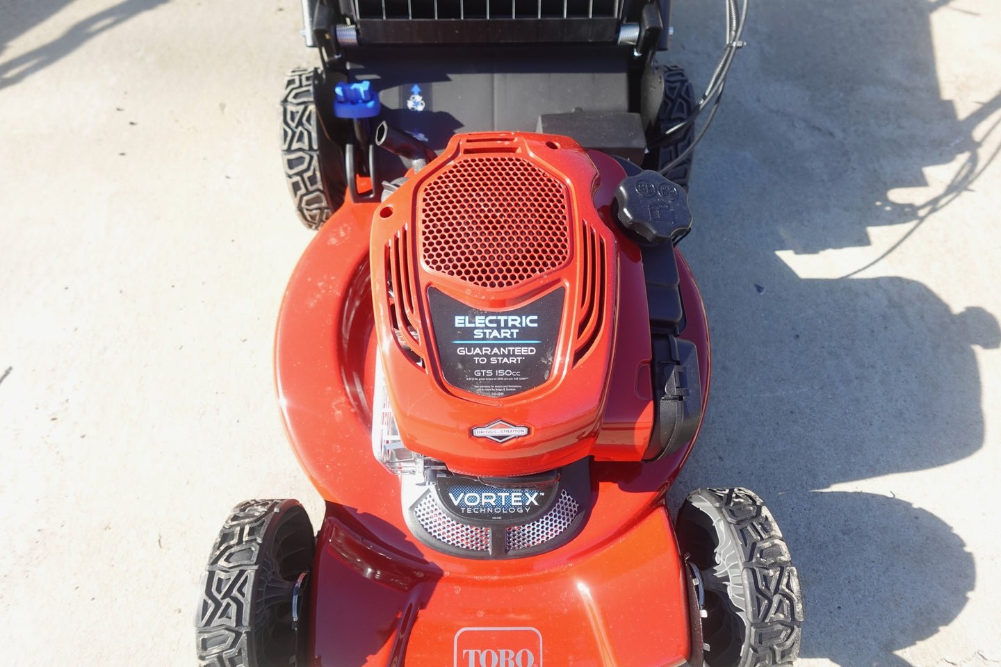 Toro 22" Electric-Start Recycler Personal Pace Self-Propelled Gas Lawn Mower - Image 5