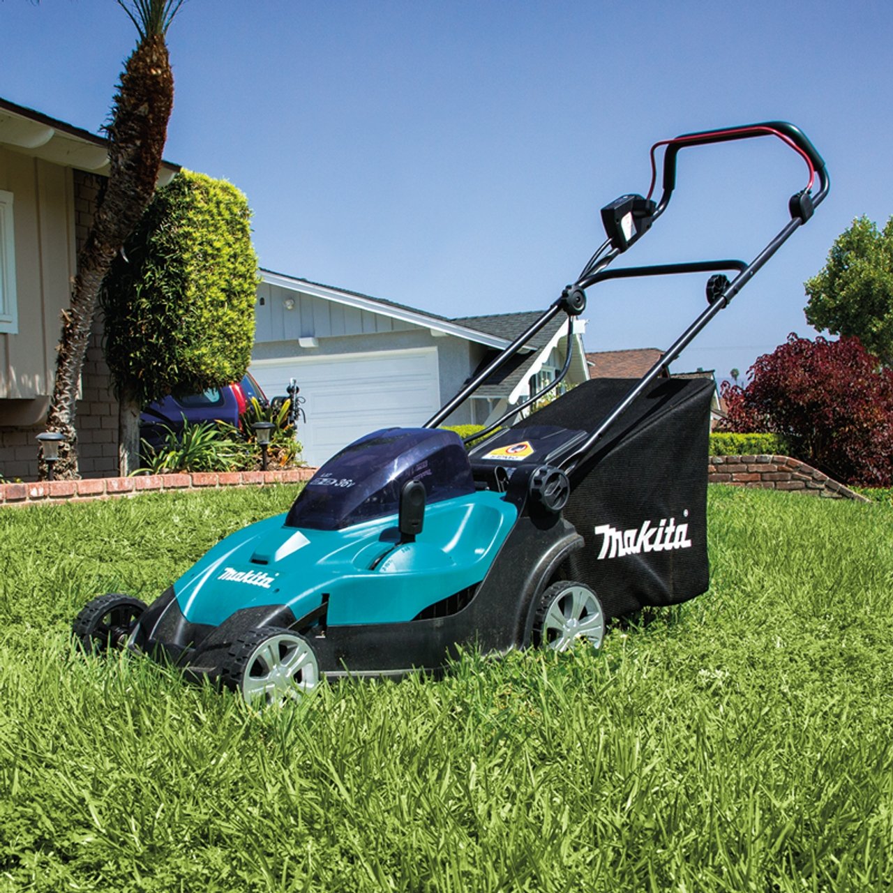 Makita USA - 18V X2 (36V) LXT Lithium-Ion Cordless 17" Residential Lawn Mower, Tool Only - Image 3