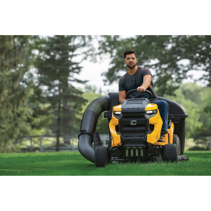 Cub Cadet XT1 LT46 Riding Lawn Mower - Image 10