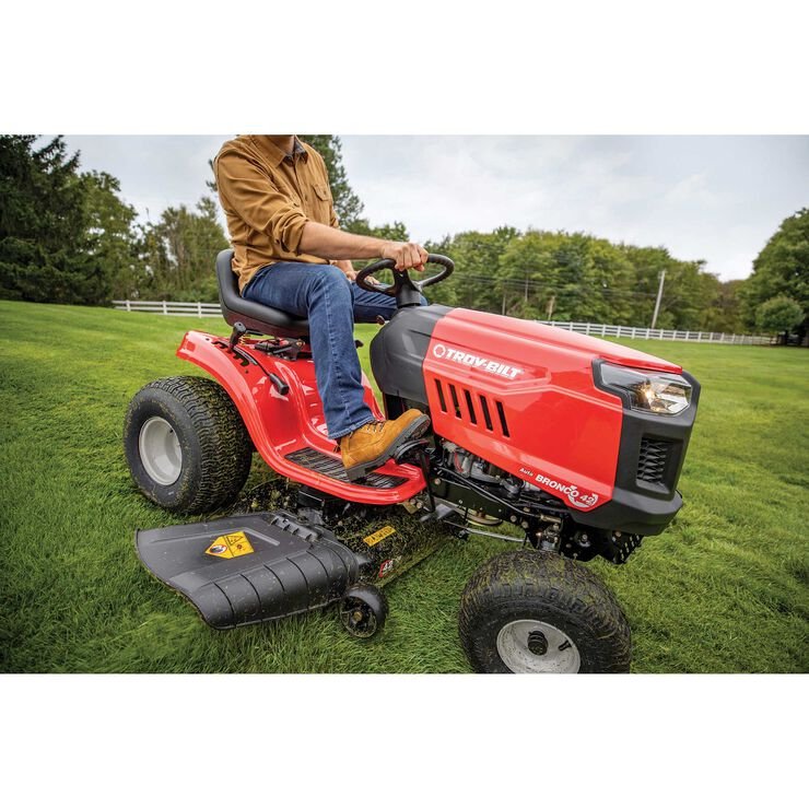 Troy-Bilt Bronco 42" Riding Lawn Mower - Image 5